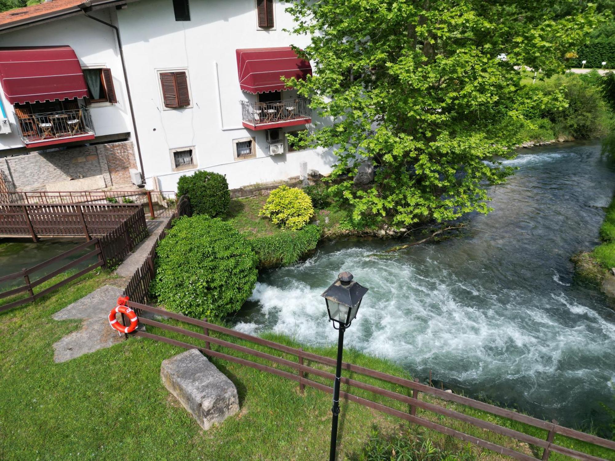 Villa Vitti'S - Verona Est Camping Сан Мартино Буон Алберго Екстериор снимка