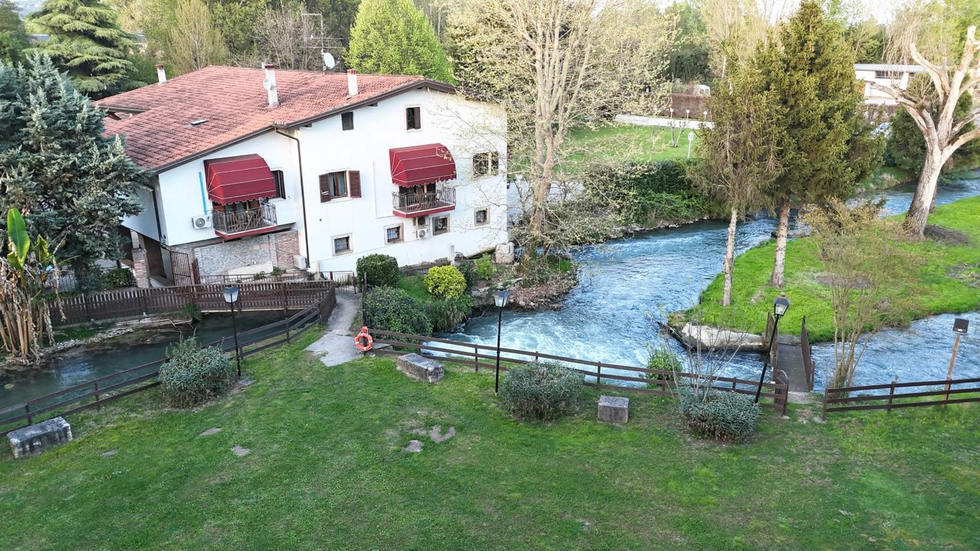 Villa Vitti'S - Verona Est Camping Сан Мартино Буон Алберго Екстериор снимка