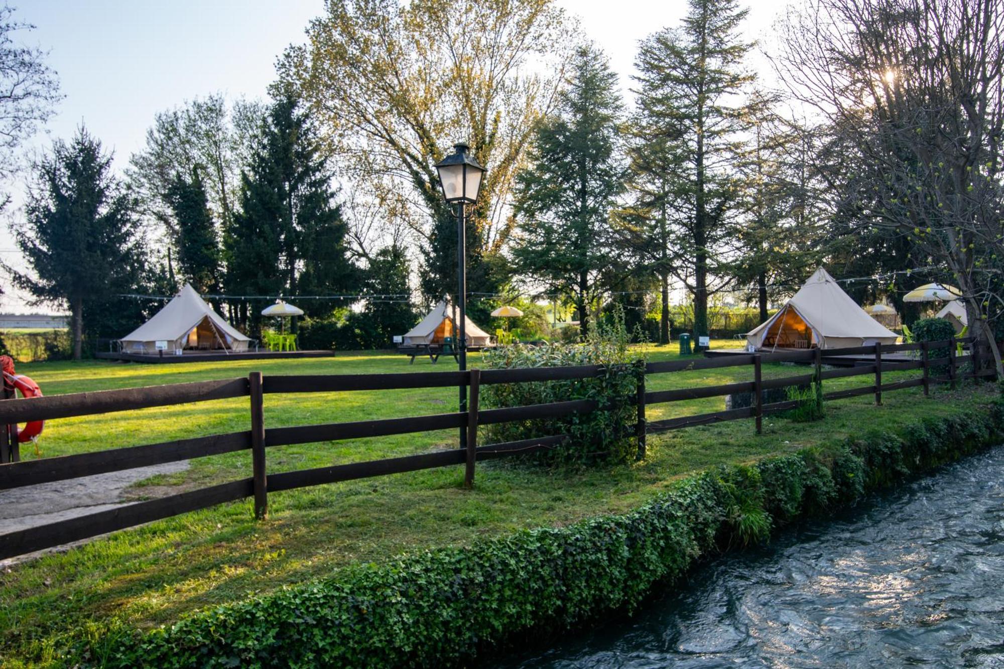 Villa Vitti'S - Verona Est Camping Сан Мартино Буон Алберго Екстериор снимка
