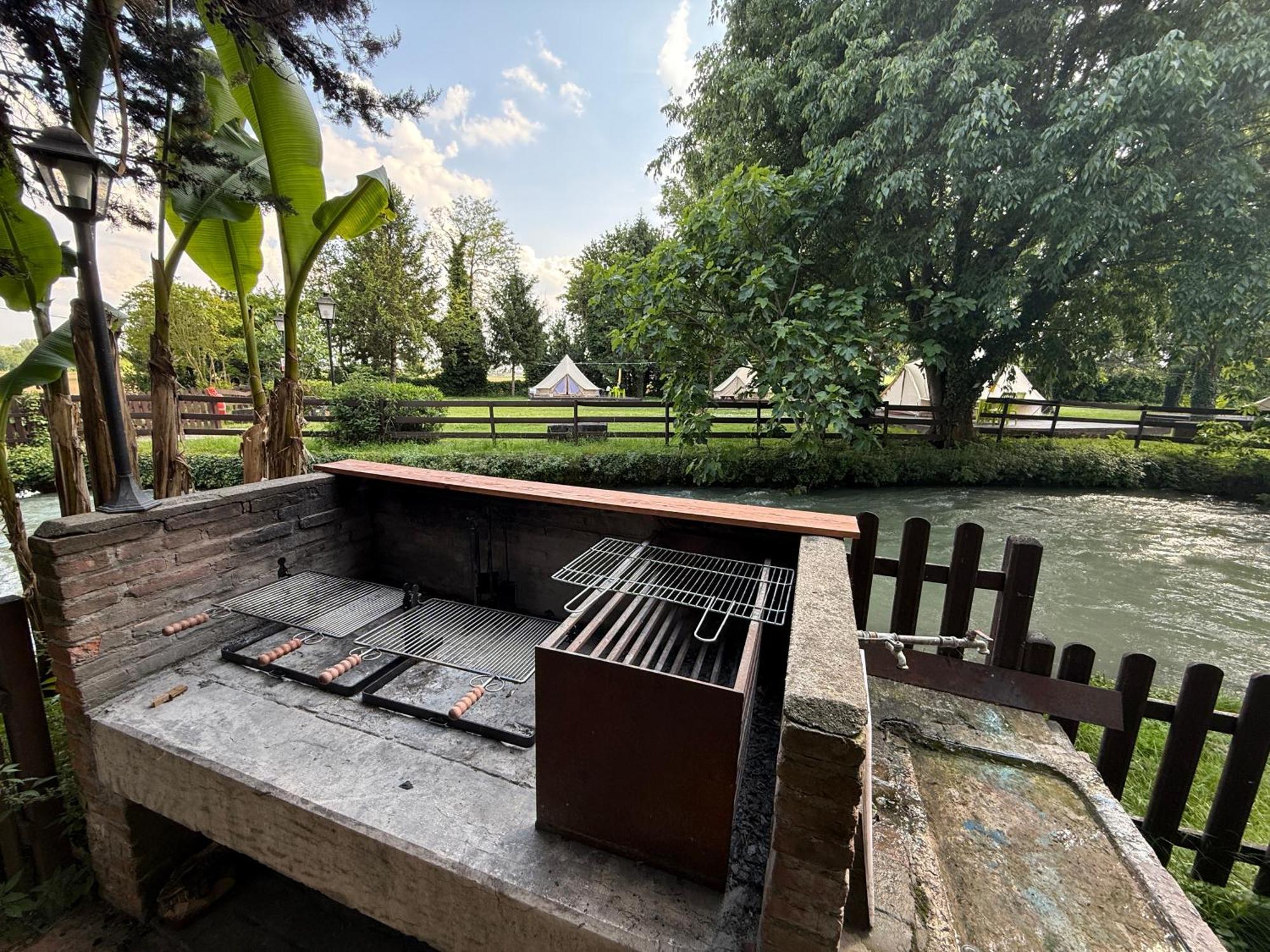 Villa Vitti'S - Verona Est Camping Сан Мартино Буон Алберго Екстериор снимка